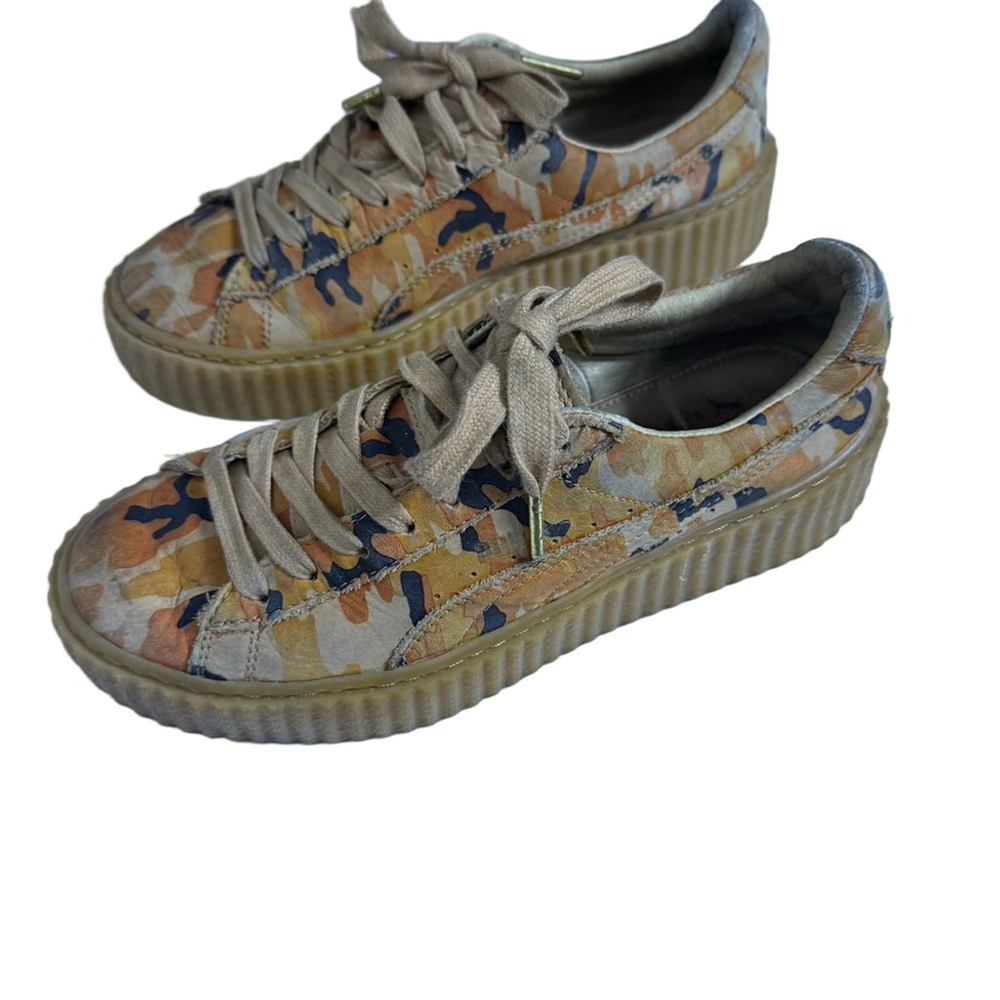 Women's PUMA Camo Platform Sneakers Size 8 Brown Orange